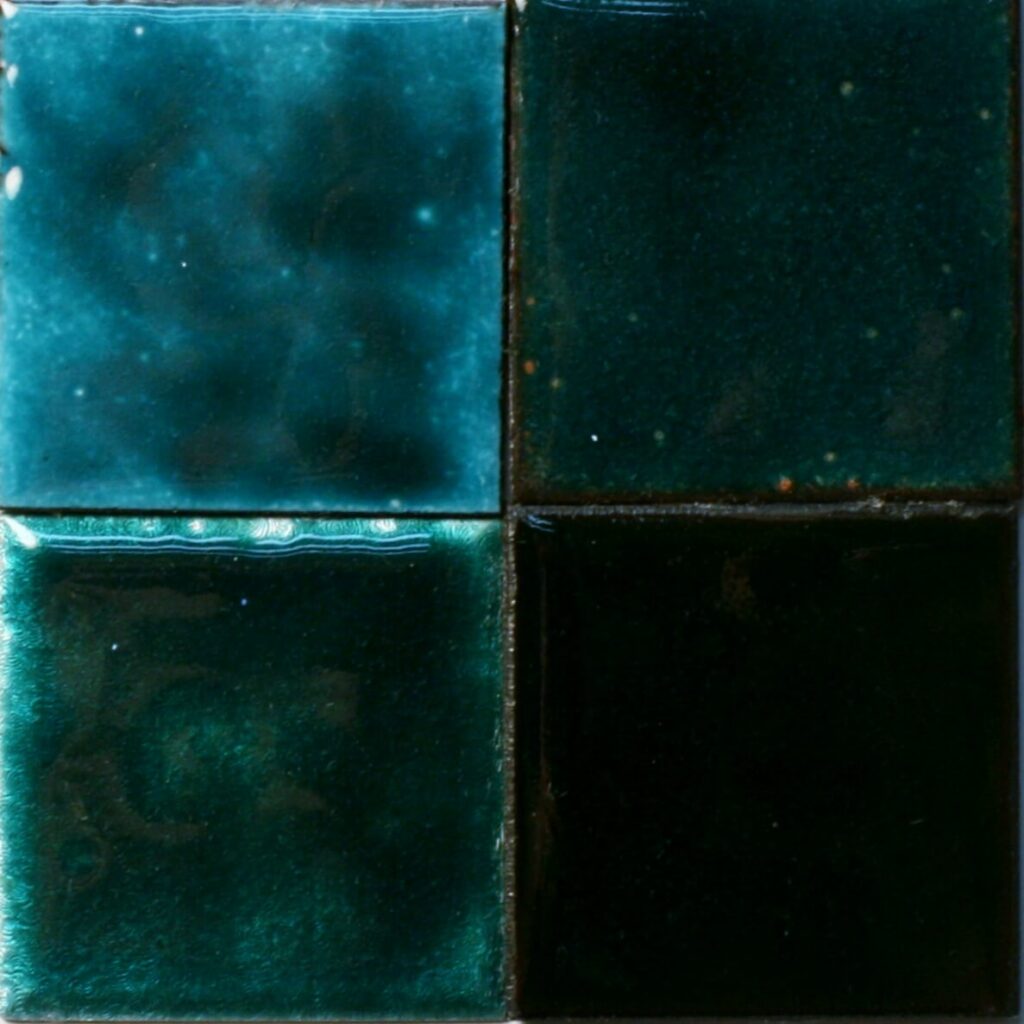 2435-Turquoise Thompson enamel transparent